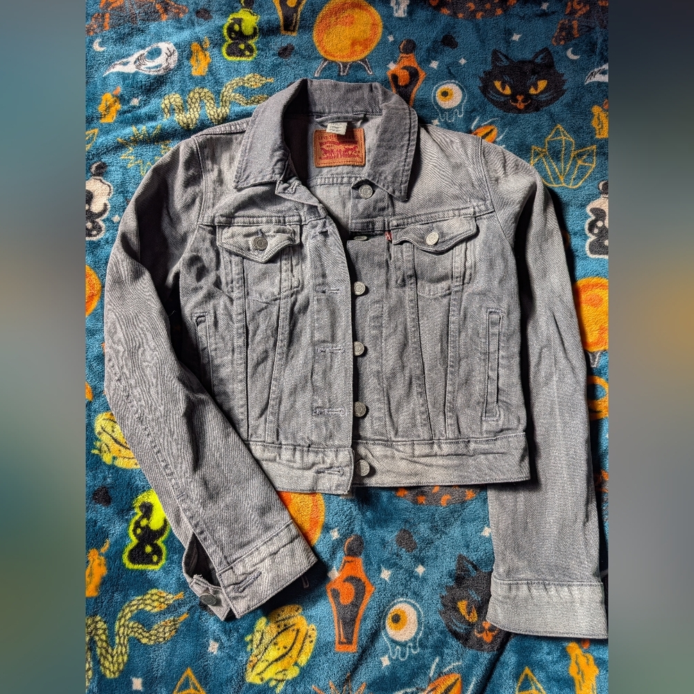 Levi's Women's Light Gray Denim Jacket